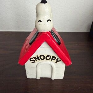 Vintage Snoopy Piggy Bank 1970’s